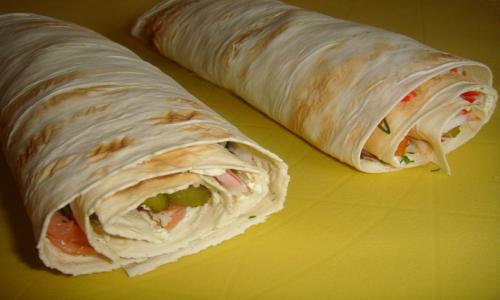 желтый лаваш